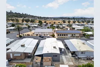 45055 E Florida Ave, Hemet, CA 92544 - Photo 31