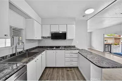 45055 E Florida Ave, Hemet, CA 92544 - Photo 13