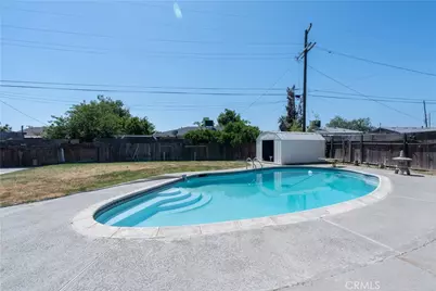 10955 Abby Lane, Hanford, CA 93230 - Photo 35