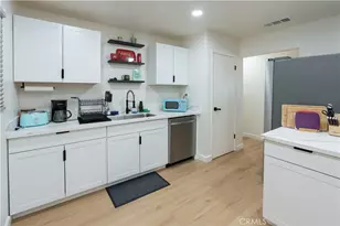 10955 Abby Ln, Hanford, CA 93230 - Photo 15