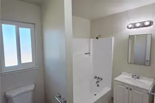 822 Walnut, Gustine, CA 95322 - Photo 11