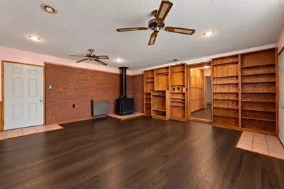 165 W Avenue L, Calimesa, CA 92320 - Photo 3