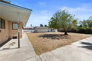 165 W Ave L, Calimesa, CA 92320 - Photo 13