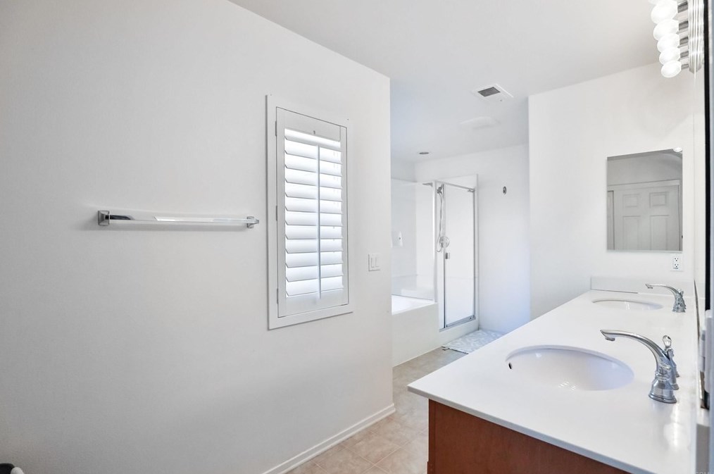 1350 Carpinteria St, Chula Vista CA  91913-2520 exterior