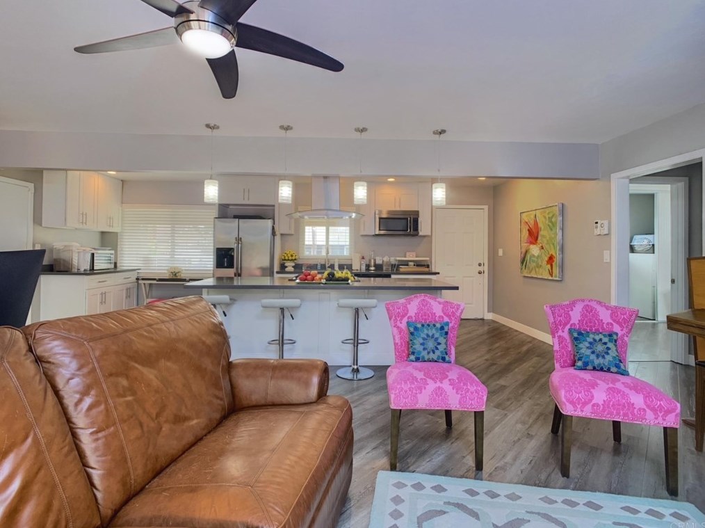 861 Date Ave, Chula Vista CA  91911-1110 exterior