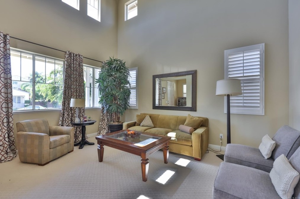 1785 Clover Tree Ct, Chula Vista CA  91913-1553 exterior