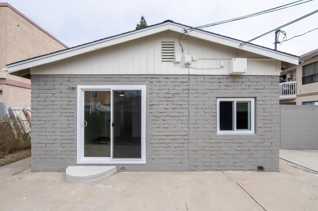 106 Madison Ave, Chula Vista CA  91911-1614 exterior