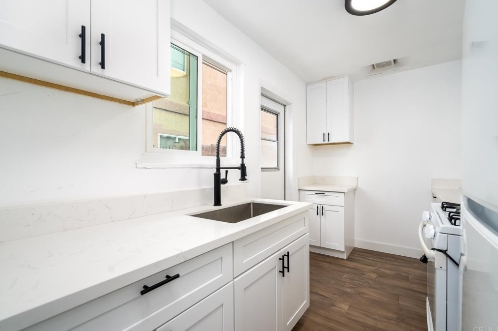 106 Madison Ave, Chula Vista CA  91911-1614 exterior