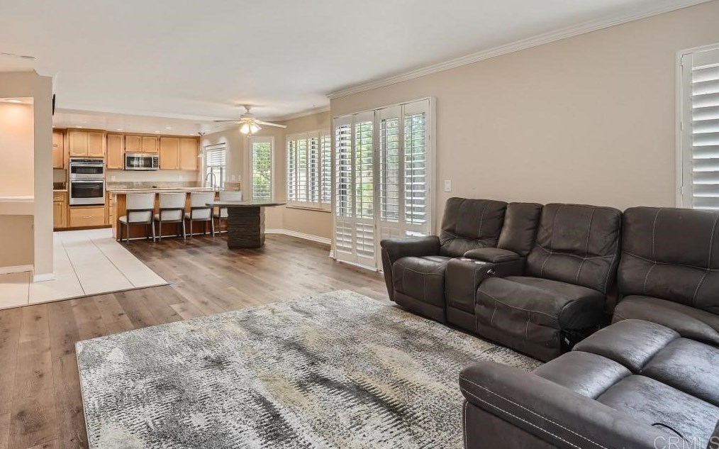 3579 Quail View St, Spring Valley CA  91977-2844 exterior