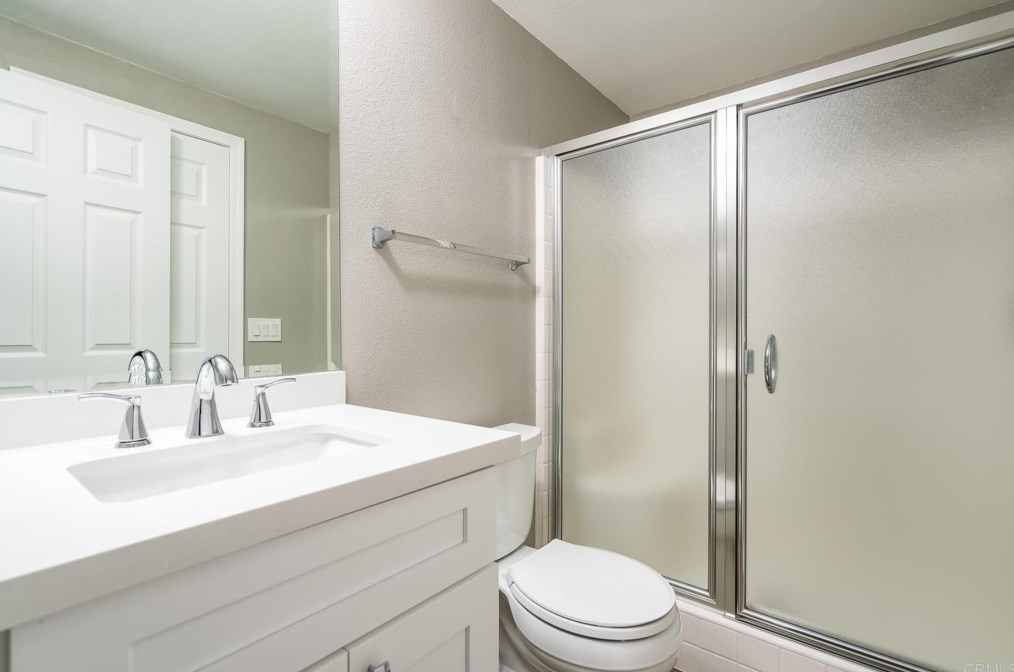 1417 Long View Dr, Chula Vista CA  91915-1667 exterior