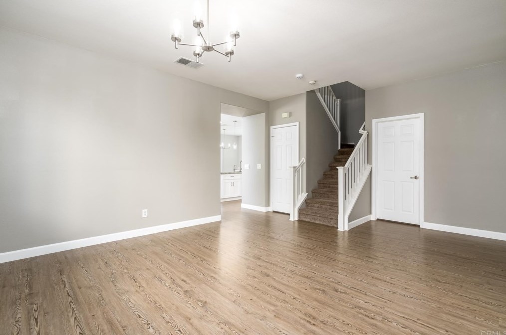 1417 Long View Dr, Chula Vista CA  91915-1667 exterior