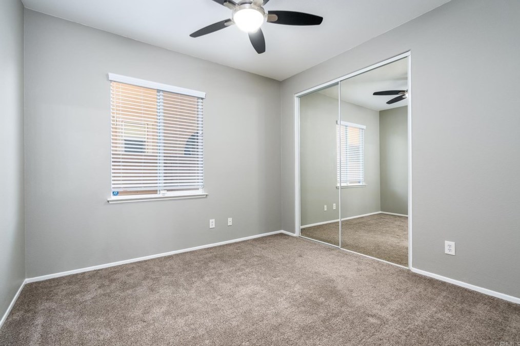 1417 Long View Dr, Chula Vista CA  91915-1667 exterior