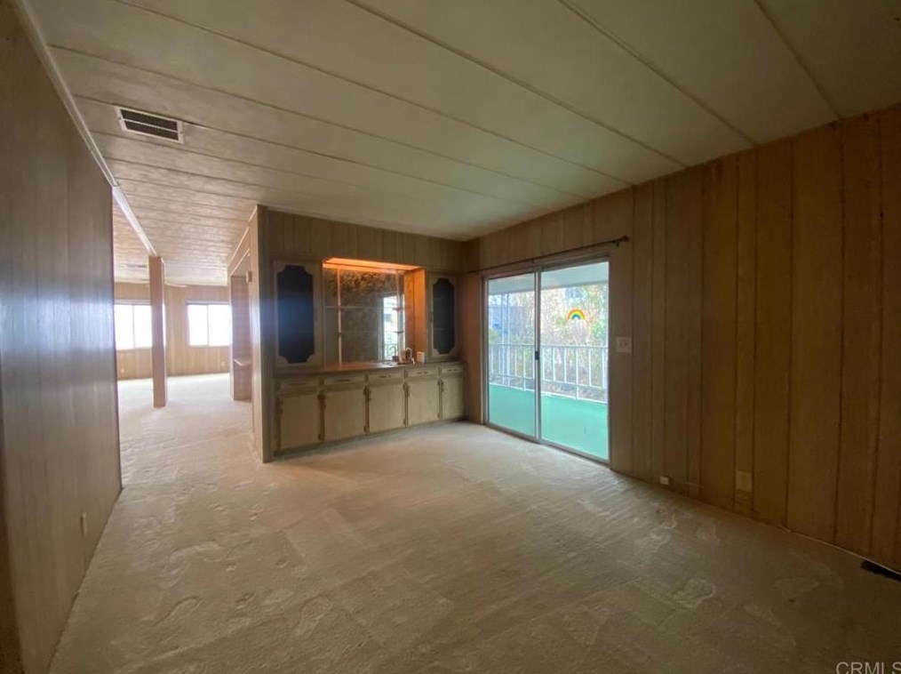 1815 Sweetwater Rd, Spring Valley CA  91977-3800 exterior