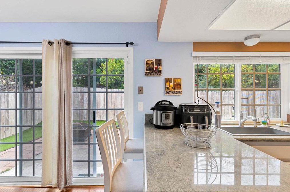 2714 Crownridge Ln, Spring Valley CA  91977-6810 exterior