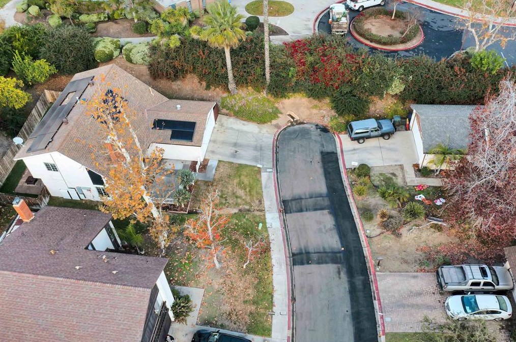 2714 Crownridge Ln, Spring Valley CA  91977-6810 exterior