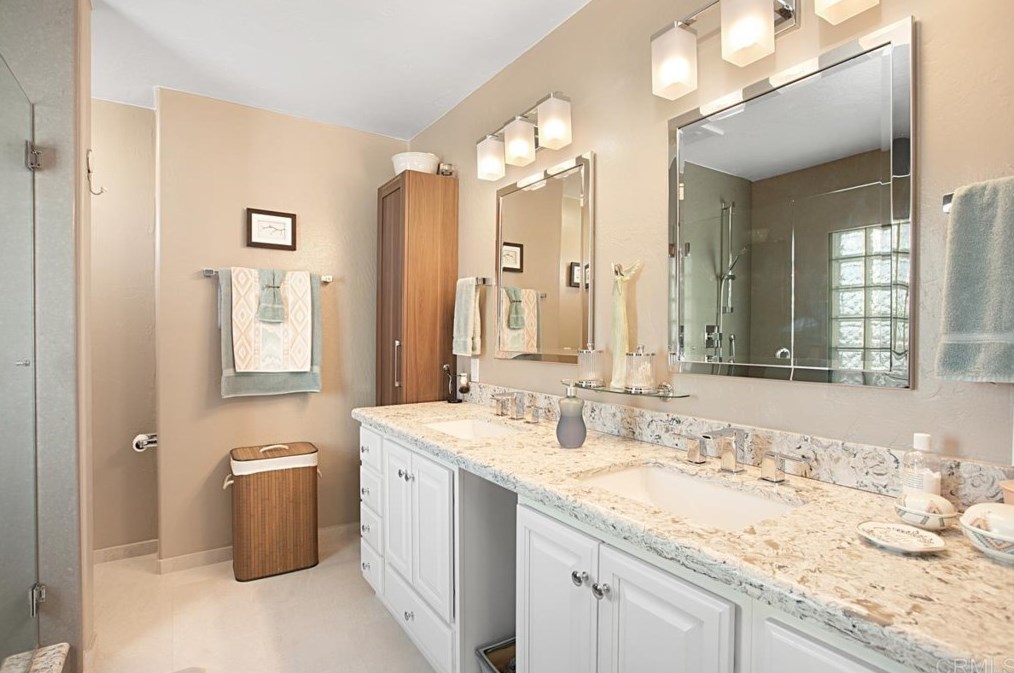 10941 Ramsgate Dr, Santee CA  92071-2823 exterior