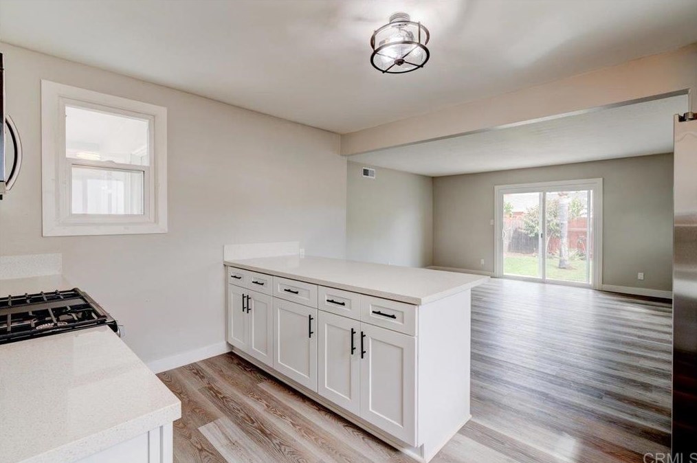 620 Camellia St, Escondido CA  92027-2027 exterior