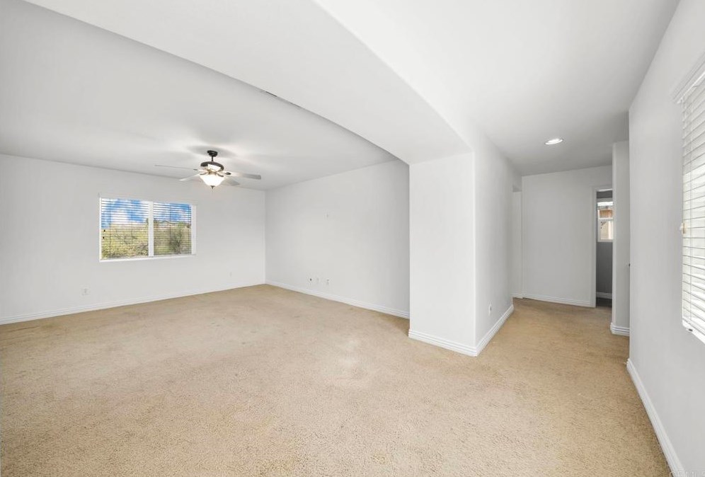 35183 Via Santa Catalina, Winchester CA  92596-8588 exterior