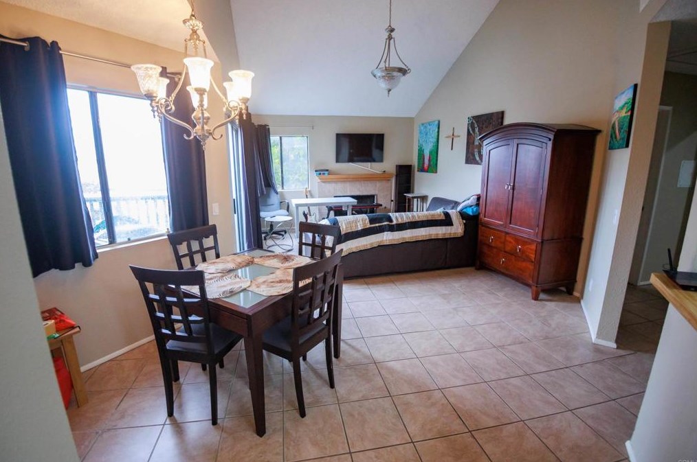 3039 Charwood Ct, Spring Valley CA  91978-1948 exterior