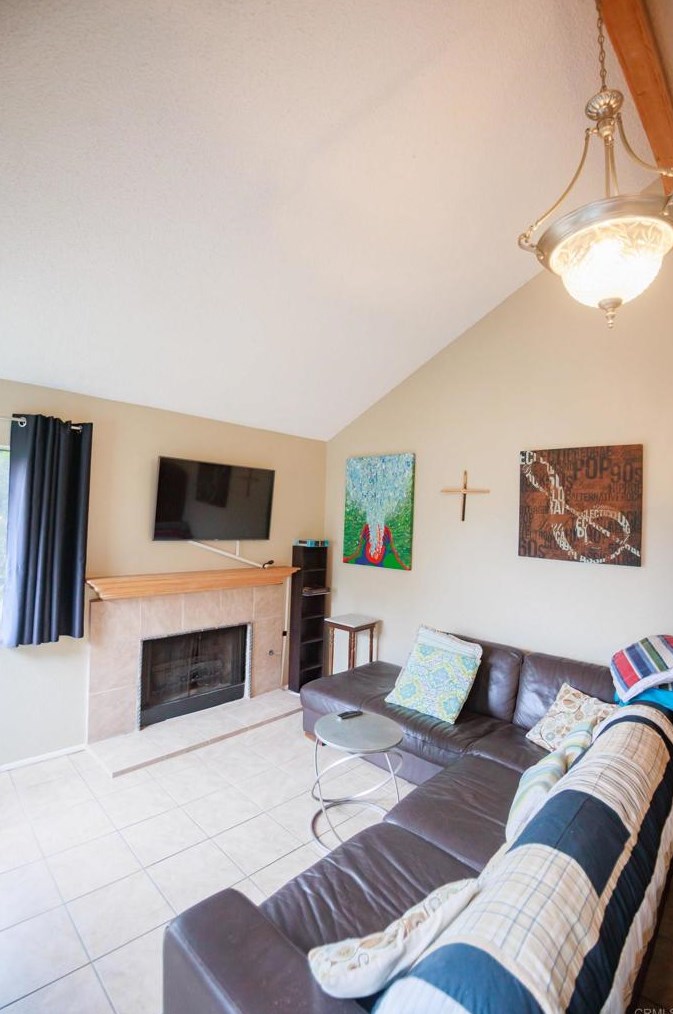3039 Charwood Ct, Spring Valley CA  91978-1948 exterior