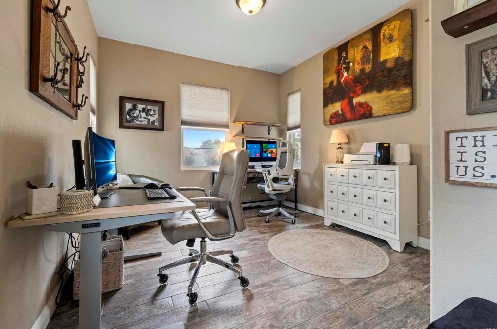 2301 Hummingbird St, Chula Vista CA  91915-2419 exterior