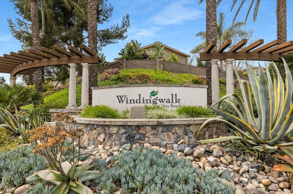 2301 Hummingbird St, Chula Vista CA  91915-2419 exterior