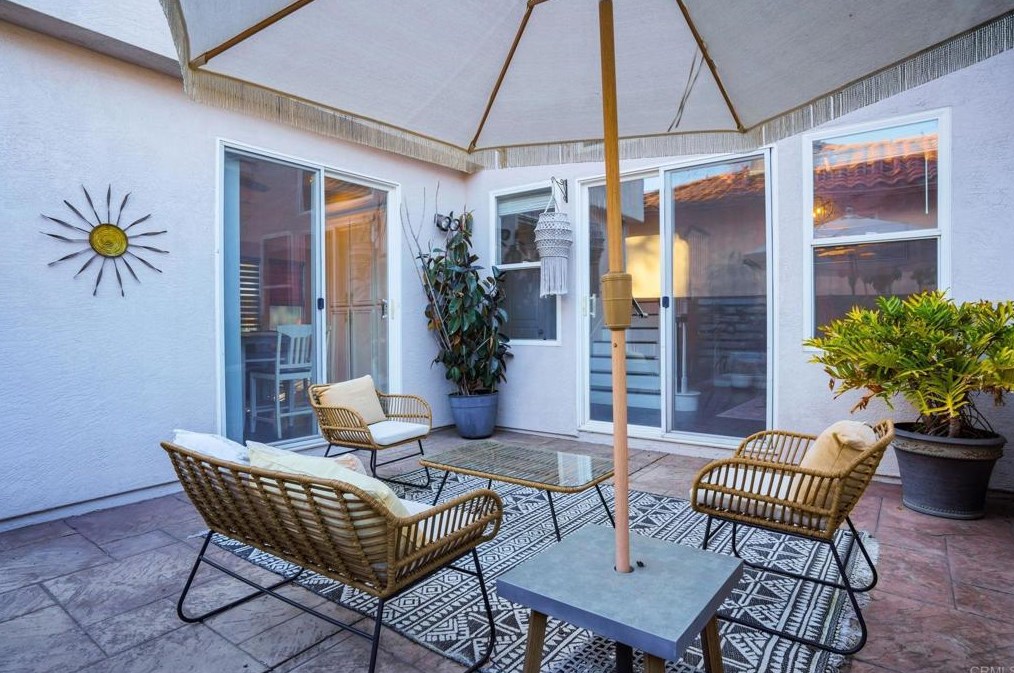 790 Esperanza Pl, Chula Vista CA  91914-2436 exterior