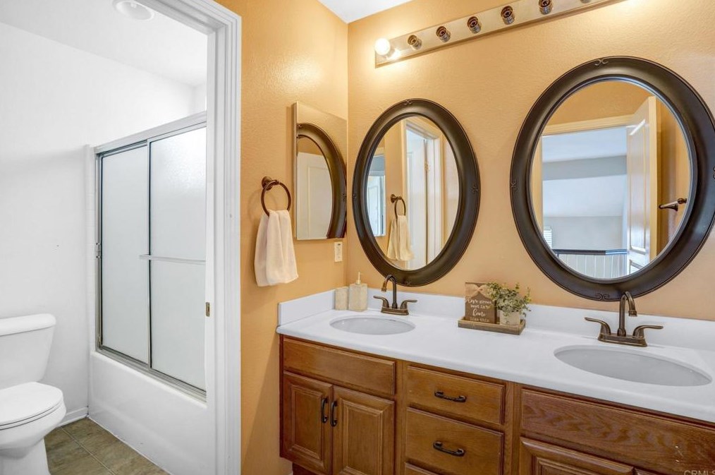 790 Esperanza Pl, Chula Vista CA  91914-2436 exterior