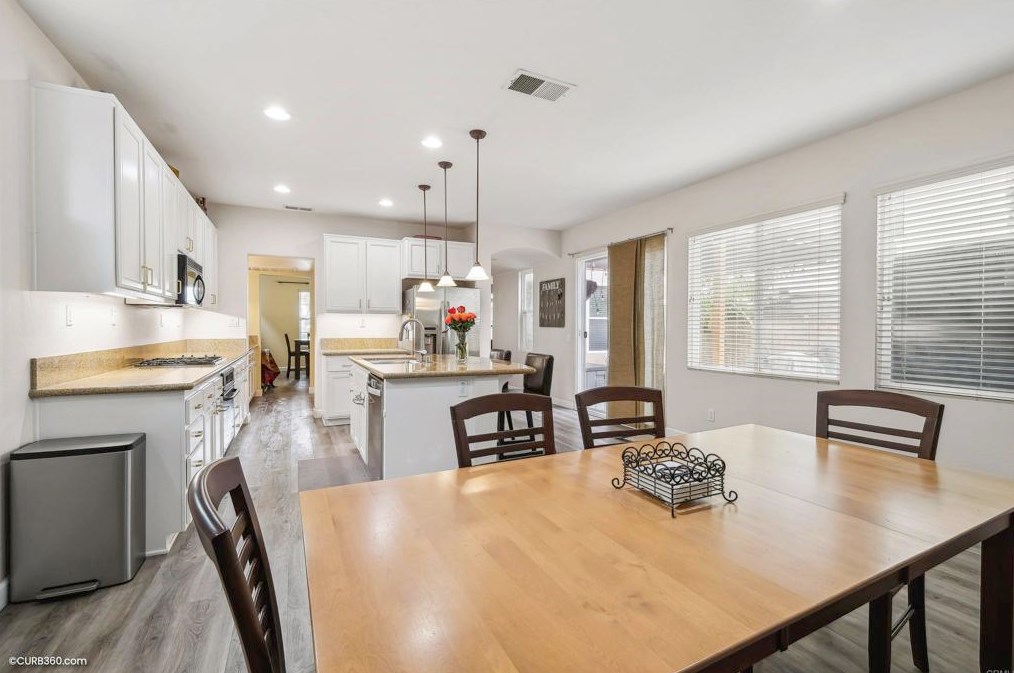 1511 Magdalena Ave, Chula Vista CA  91913-3909 exterior