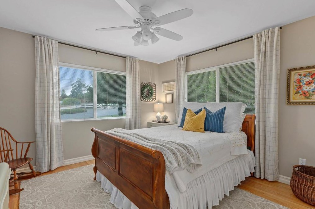 16623 Avenida Florencia, Poway CA 92064-1505 exterior