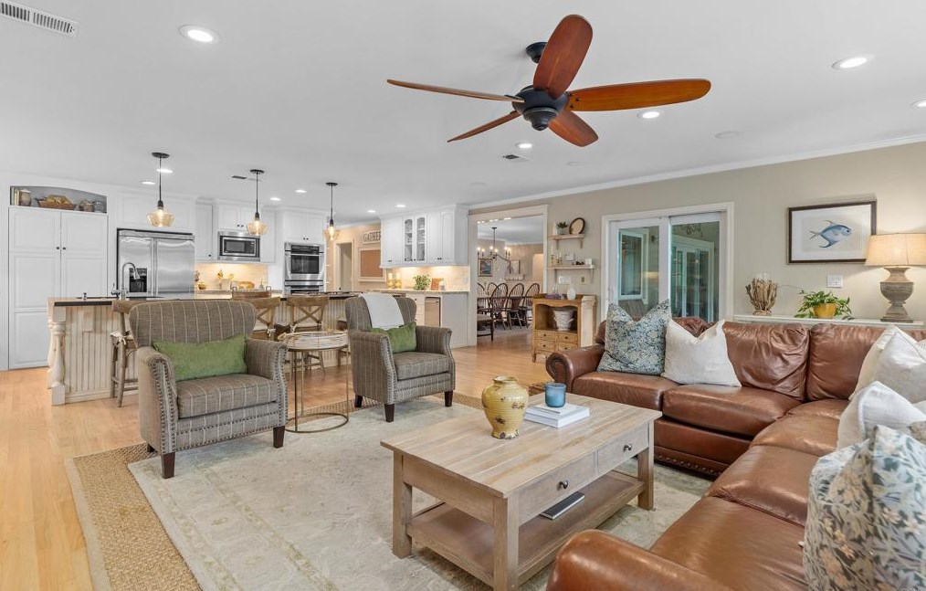 16623 Avenida Florencia, Poway CA 92064-1505 exterior