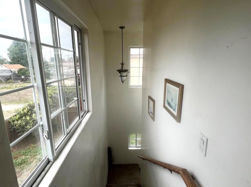 1130 Elm Ave, Chula Vista CA  91911-3307 exterior