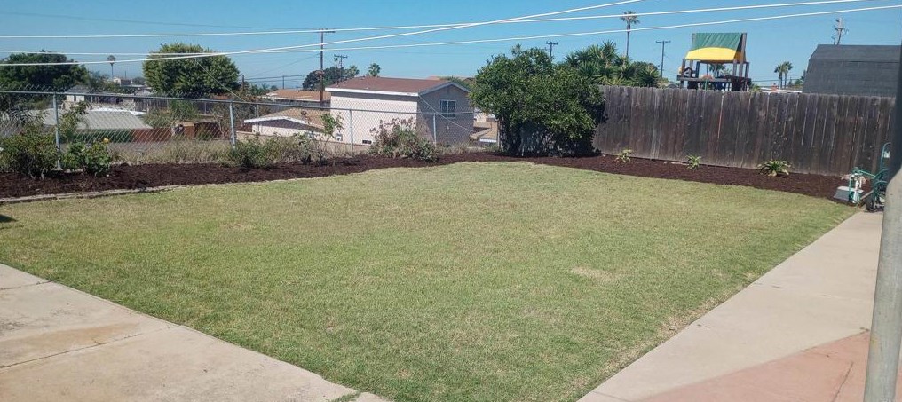 1220 Monterey Ave, Chula Vista CA  91911-3712 exterior