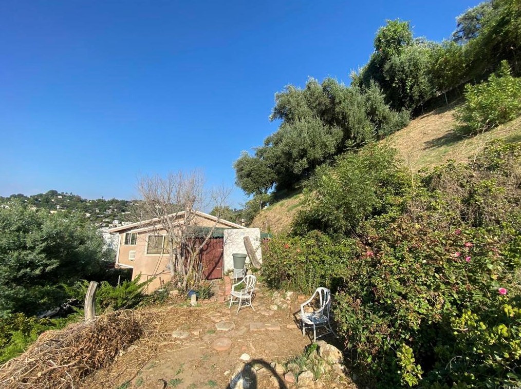 3110 Isabel Dr, Los Angeles CA  90065-1960 exterior