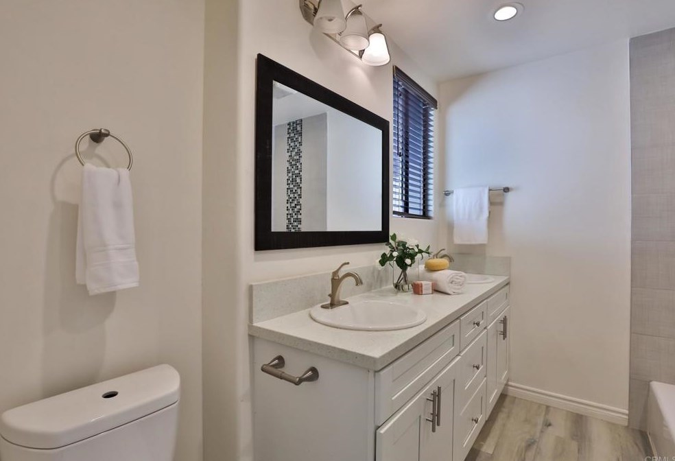 4096 Old Orchard Ln, Bonita CA  91902-2337 exterior