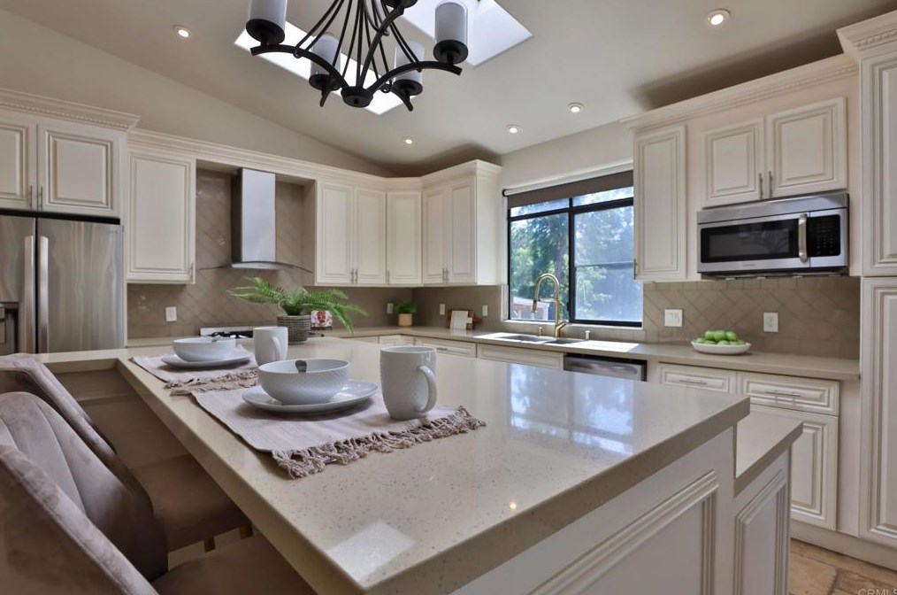 4096 Old Orchard Ln, Bonita CA  91902-2337 exterior