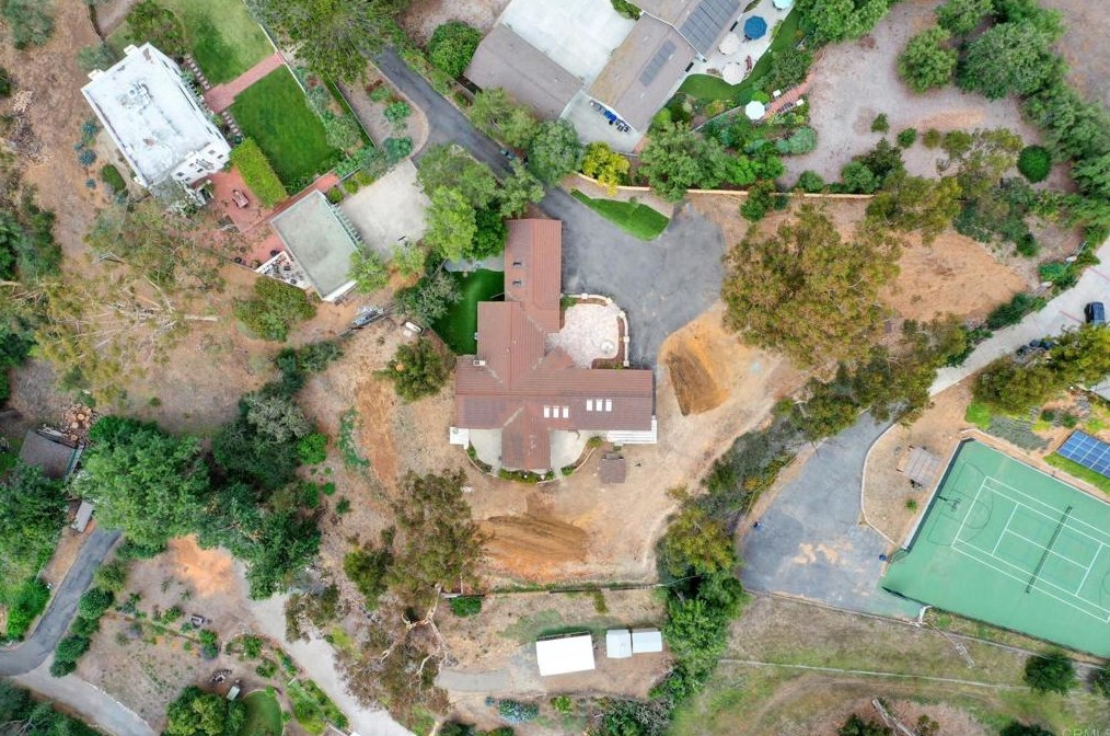 4096 Old Orchard Ln, Bonita CA  91902-2337 exterior