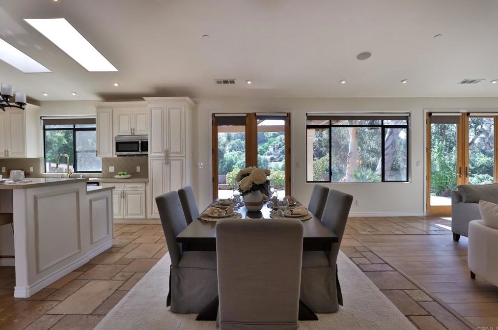 4096 Old Orchard Ln, Bonita CA  91902-2337 exterior