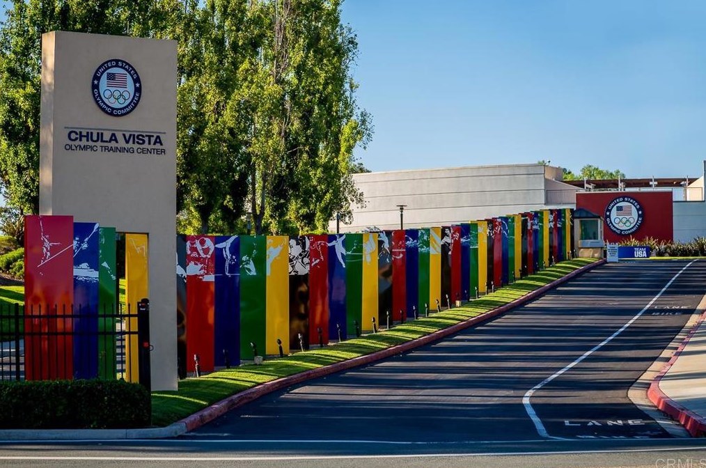 1526 Bluffside Dr, Chula Vista CA  91915-1697 exterior