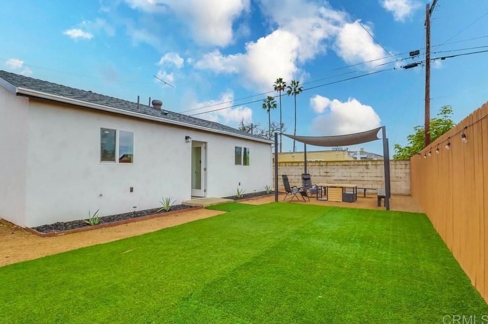 1086 Madison Ave, Chula Vista CA  91911-1614 exterior