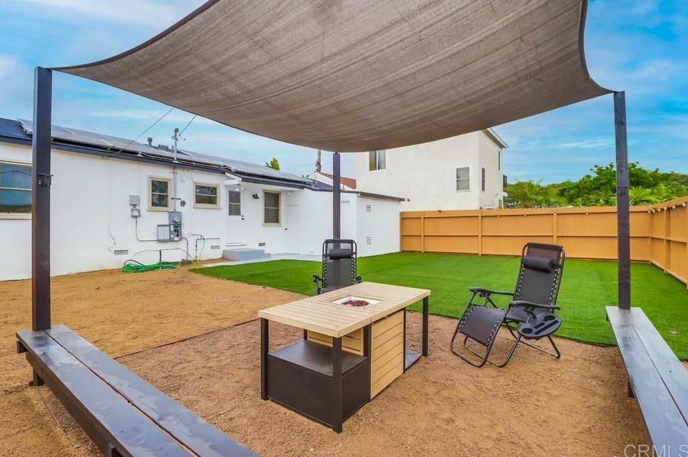 1086 Madison Ave, Chula Vista CA  91911-1614 exterior