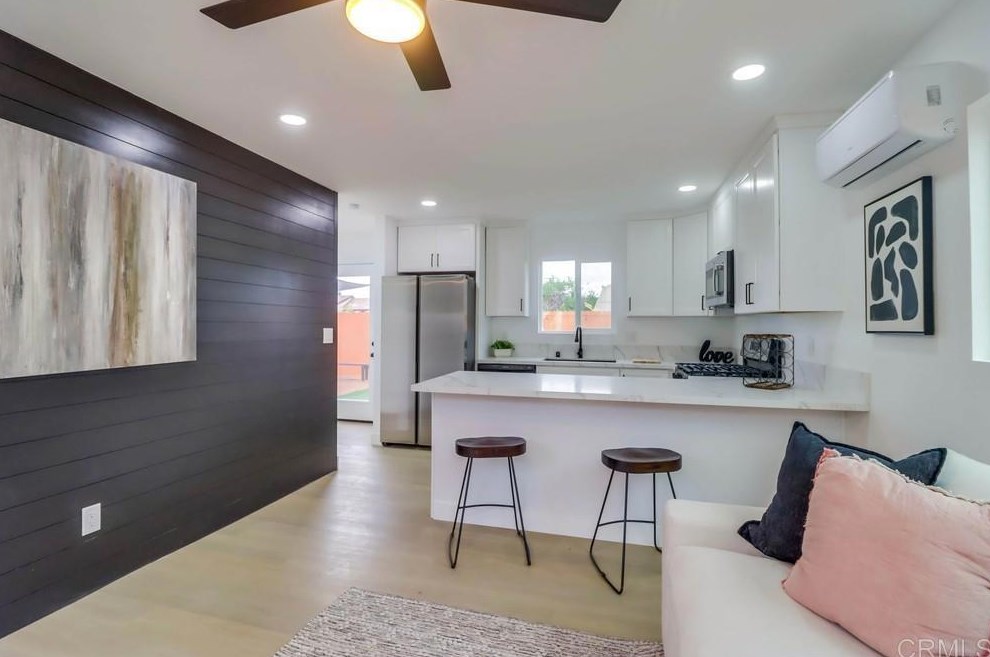 1086 Madison Ave, Chula Vista CA  91911-1614 exterior