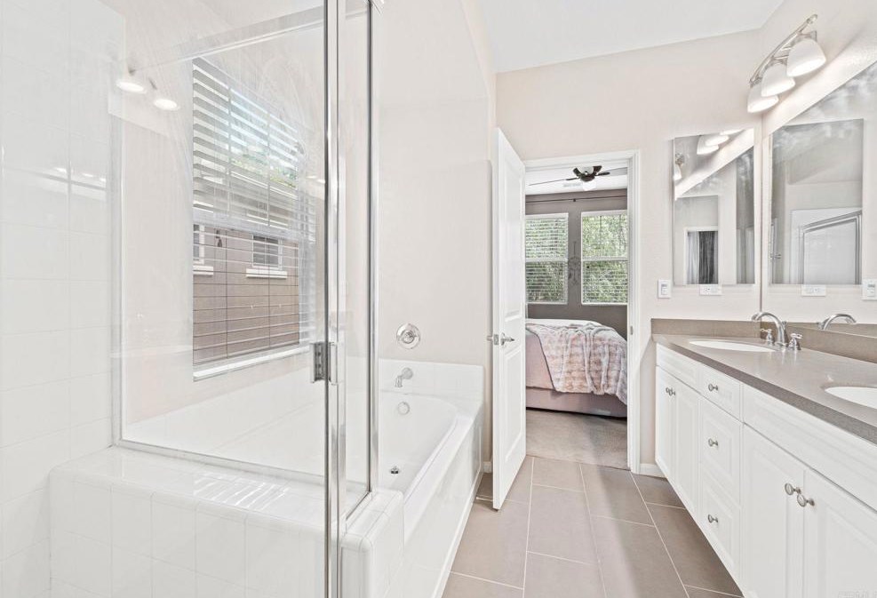 1817 Olive Green St, Chula Vista CA  91913-8305 exterior