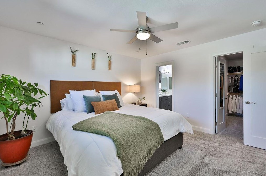 1139 2nd Ave, Chula Vista CA  91911-3317 exterior