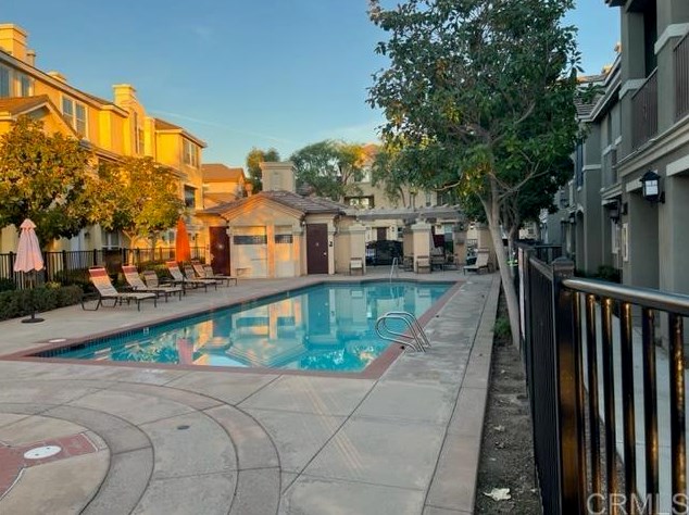 2711 White Pine Ct, Chula Vista CA  91915-1717 exterior