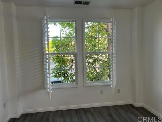 2711 White Pine Ct, Chula Vista CA  91915-1717 exterior