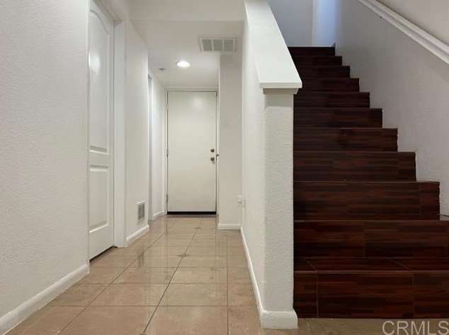 2711 White Pine Ct, Chula Vista CA  91915-1717 exterior