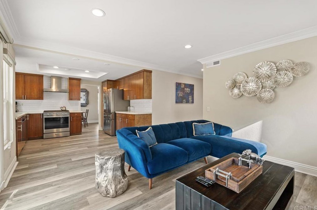 600 Redlands Pl, Bonita CA  91902-4014 exterior