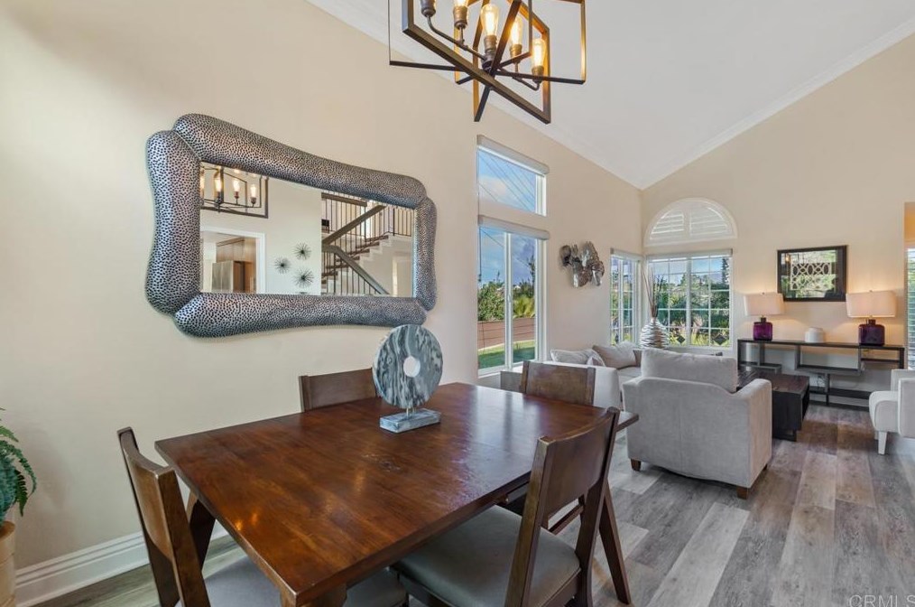 600 Redlands Pl, Bonita CA  91902-4014 exterior