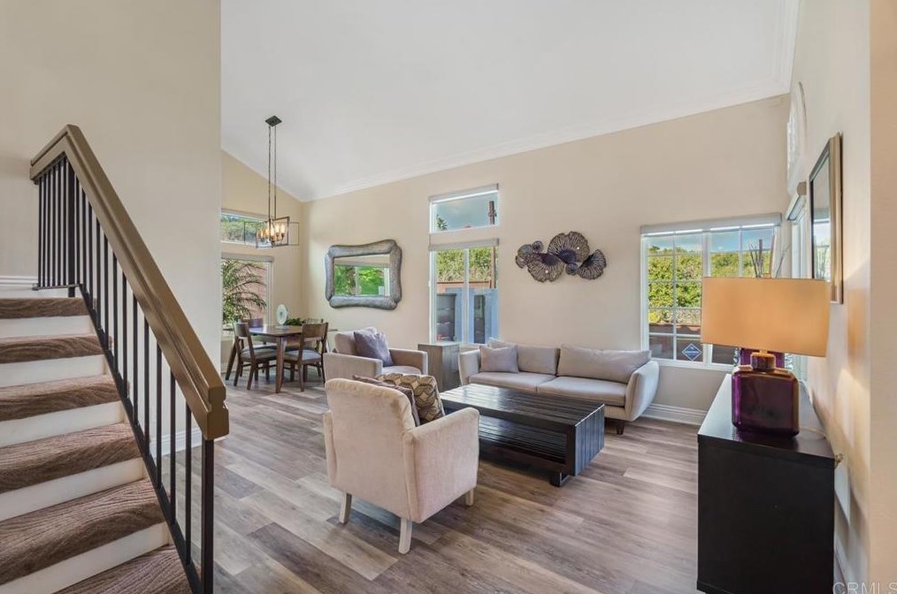 600 Redlands Pl, Bonita CA  91902-4014 exterior